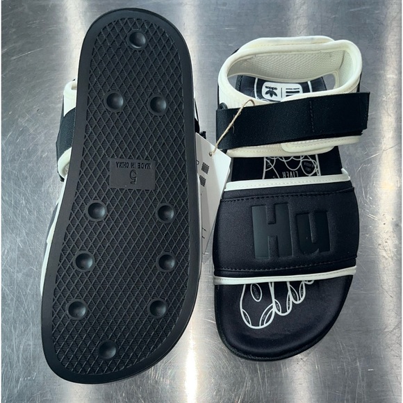 Adidas Pharrell Williams Sandals - Picture 8 of 9